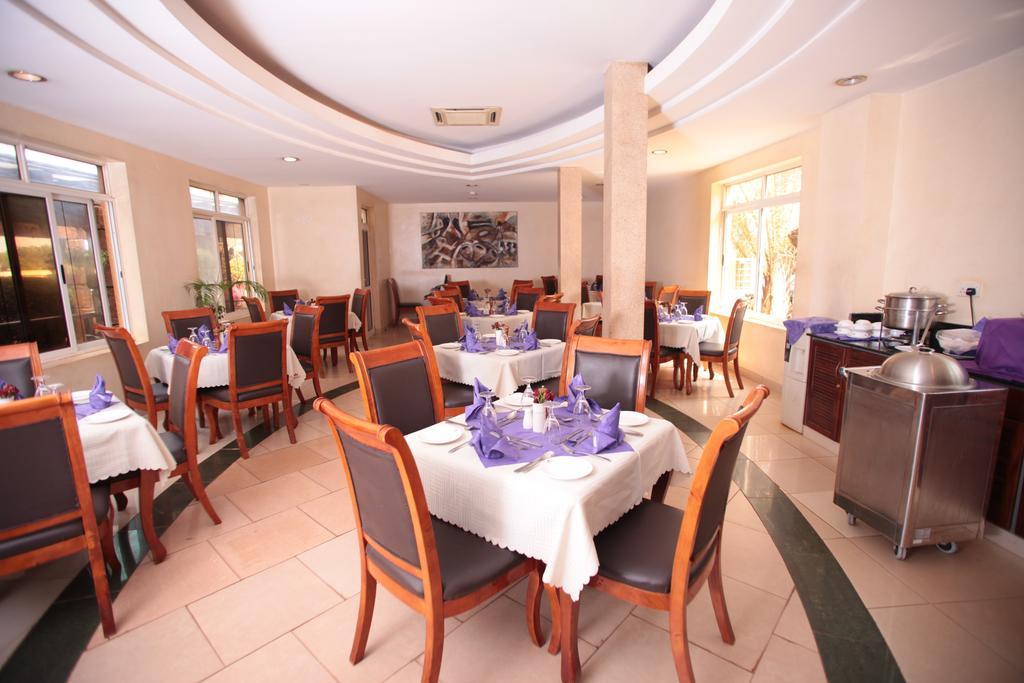 City Royal Resort Hotel Kyambogo  Exterior photo