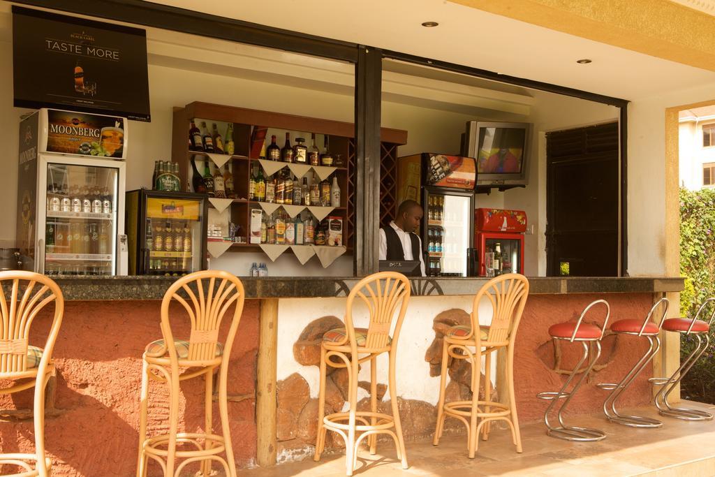 City Royal Resort Hotel Kyambogo  Exterior photo
